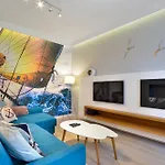 CITYSTAY Pilsudskiego Apartment